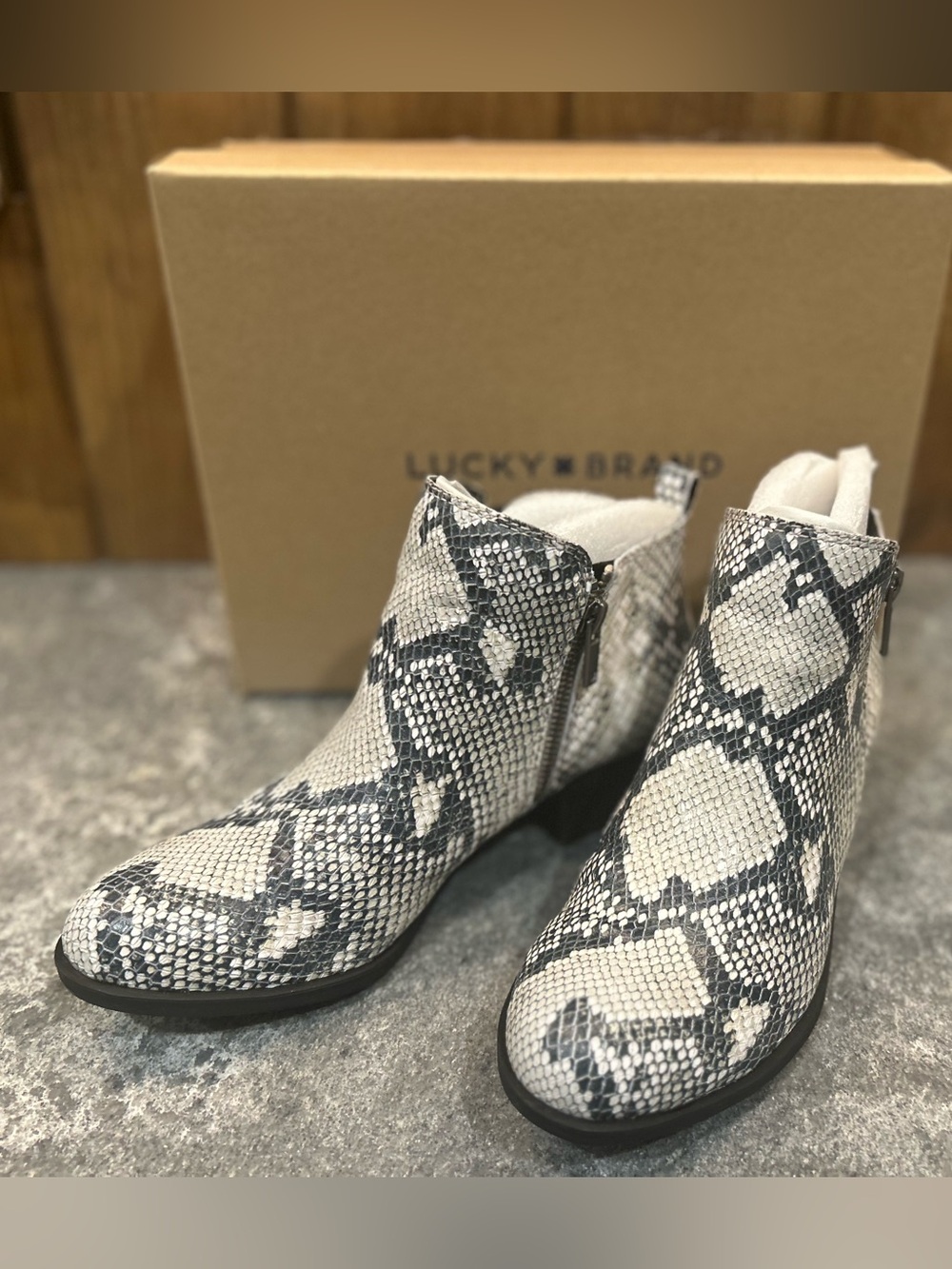 Lucky Brand Basel Snakeskin Leather Ankle Booties Black White Women’s 7.5